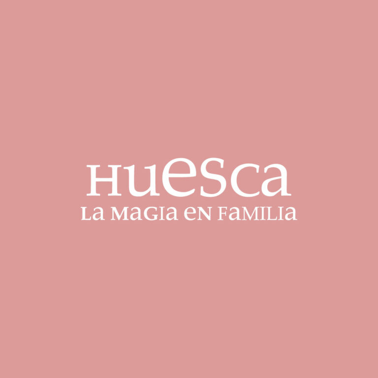 Logotipo La Magia en Familia