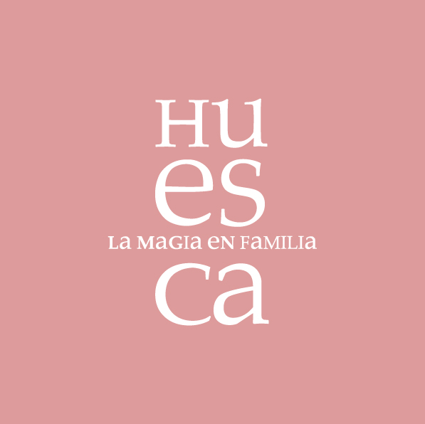 Logotipo La Magia en Familia Logotipo La Magia en Familia